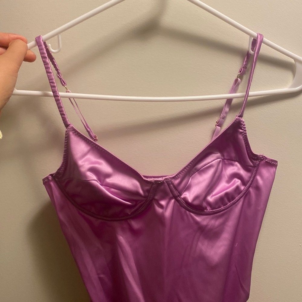 Body Zara purple.